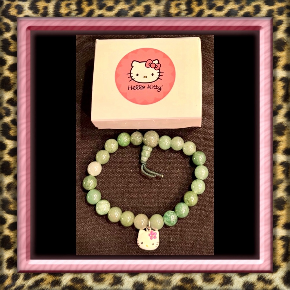 👑✅PRICE FIRM✅ Hello Kitty Beaded Jade Stretch Bracelet